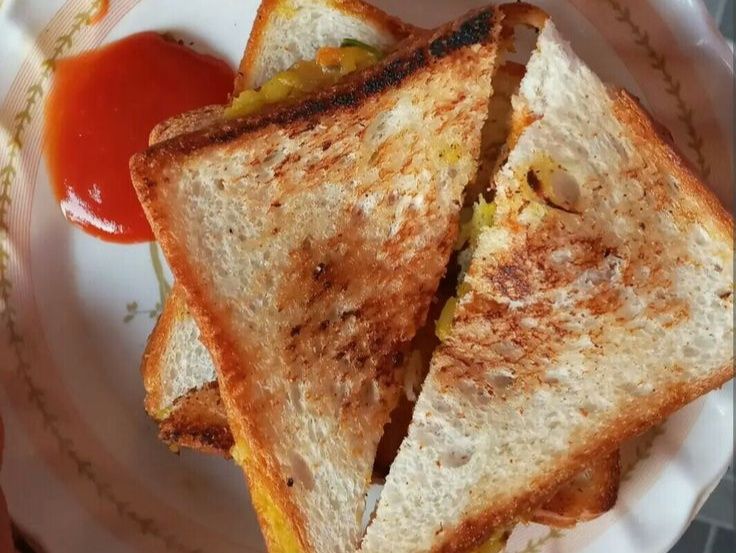 Chicken Shami Kabab & Egg Sandwich